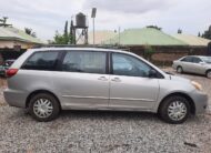 Foreign Used Toyota Sienna 2004