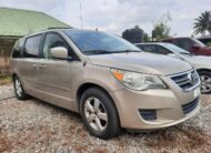 Foreign Used Volkswagen Routan 2009
