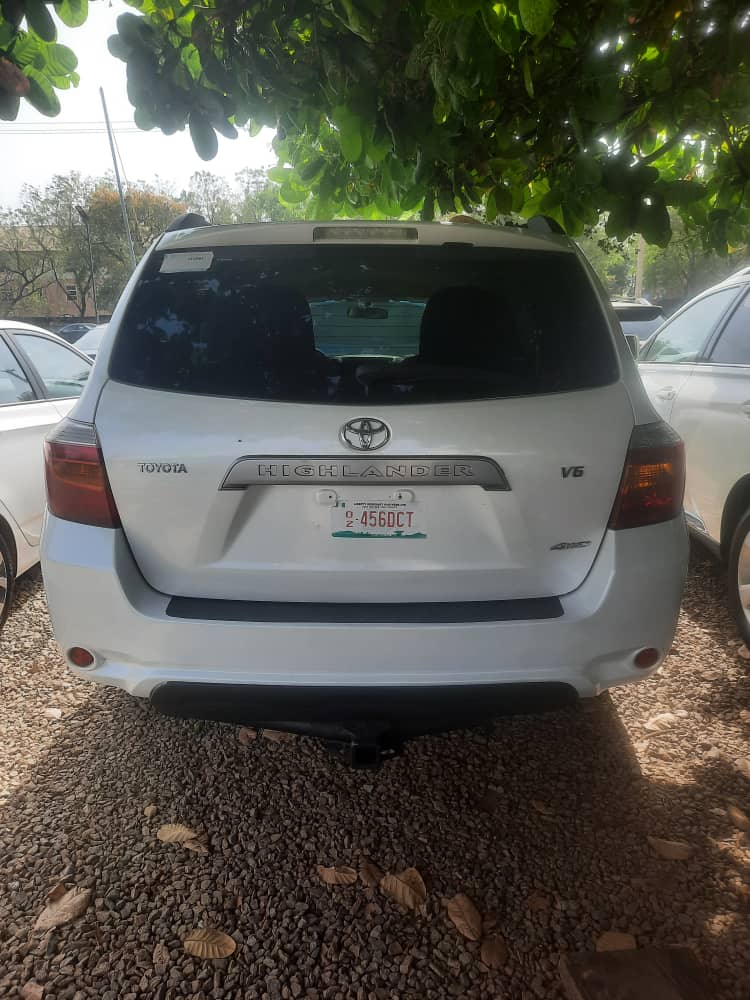 Foreign Used Toyota Highlander 2009