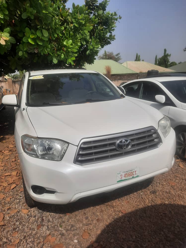 Foreign Used Toyota Highlander 2009