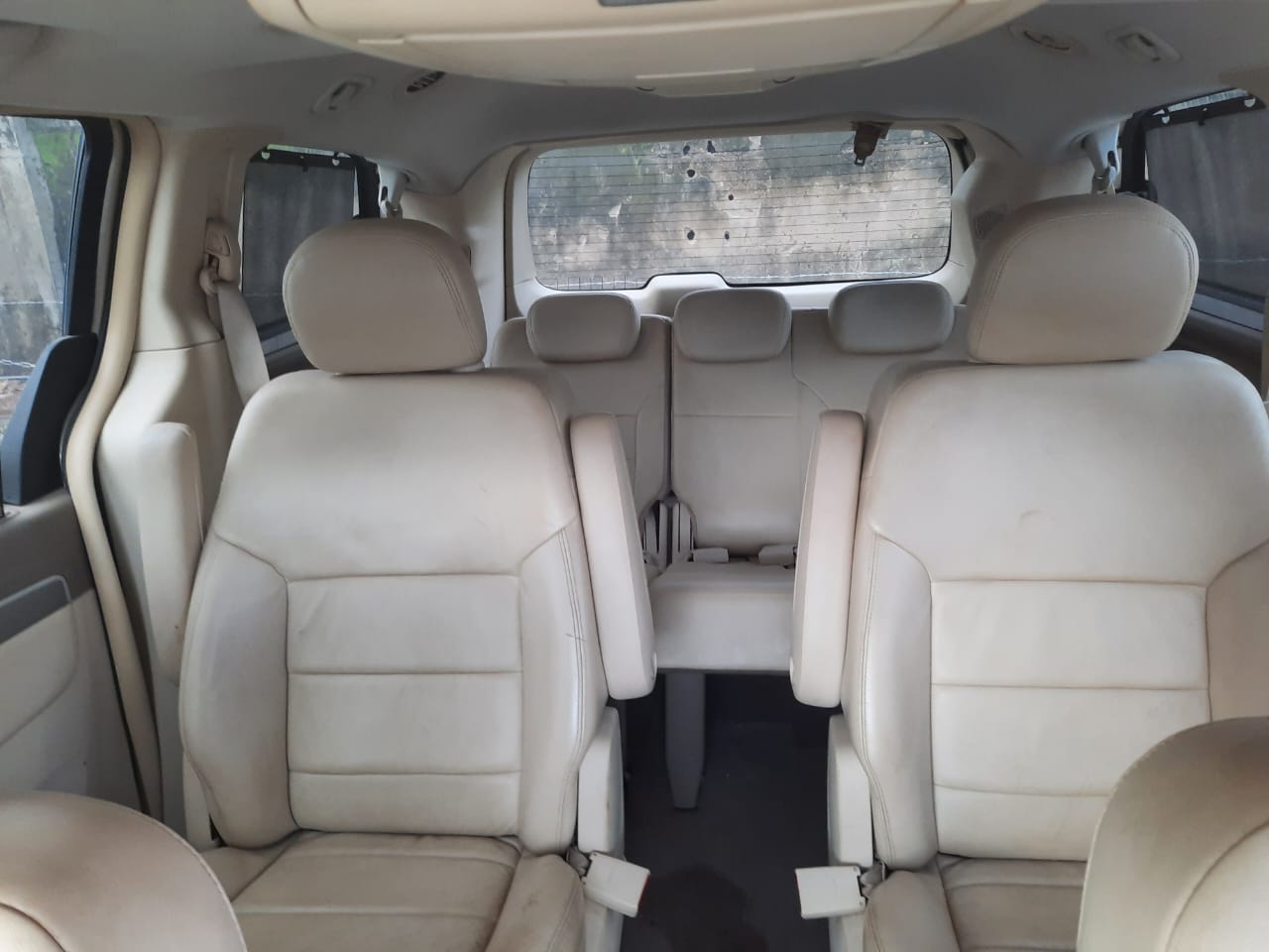 Foreign Used Volkswagen Routan 2009