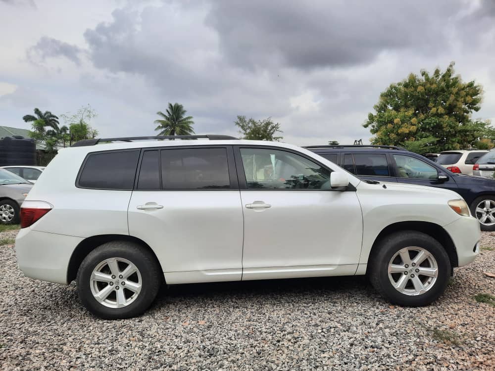 Foreign Used Toyota Highlander 2009