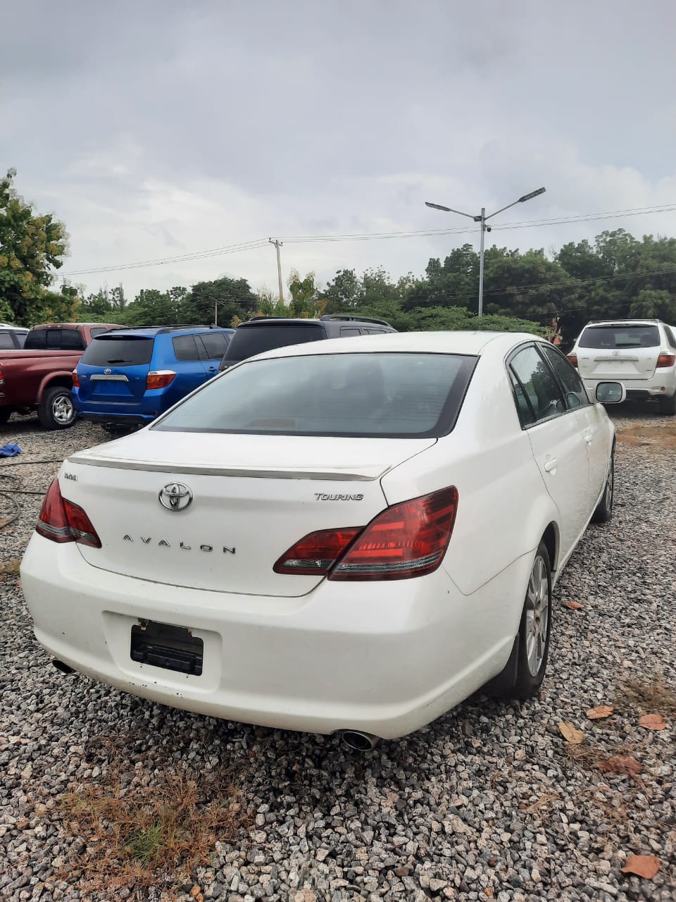 Foreign Used Toyota Avalon Touring 2009