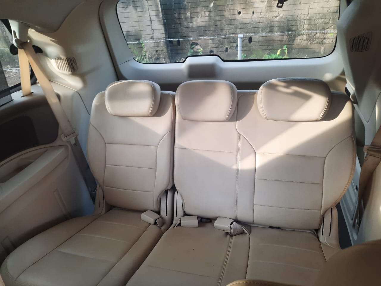 Foreign Used Volkswagen Routan 2009